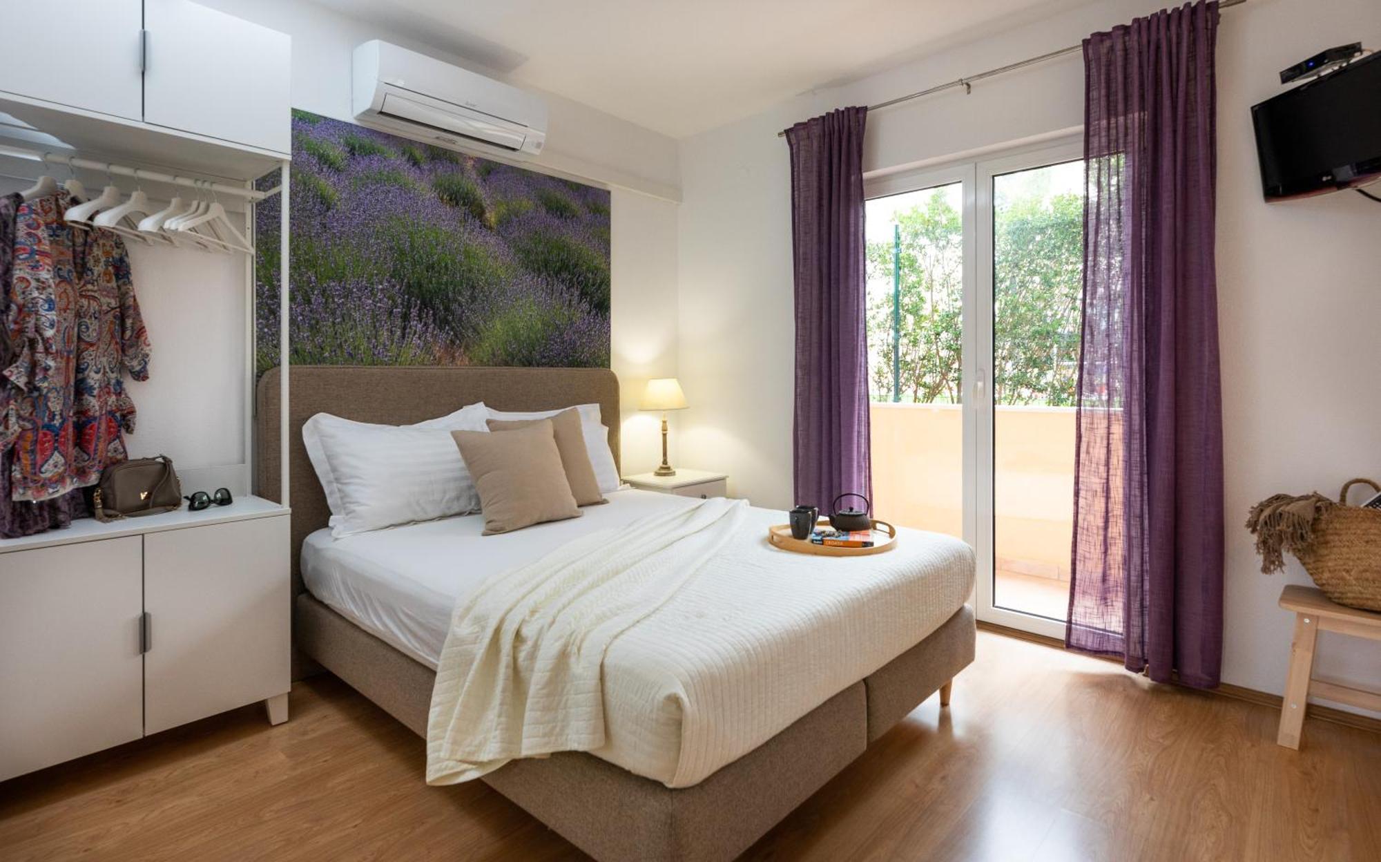 Apartments Sunny Elza Hvar Town Exterior foto